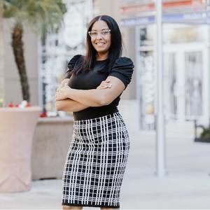 Meet your Posher, Ursula